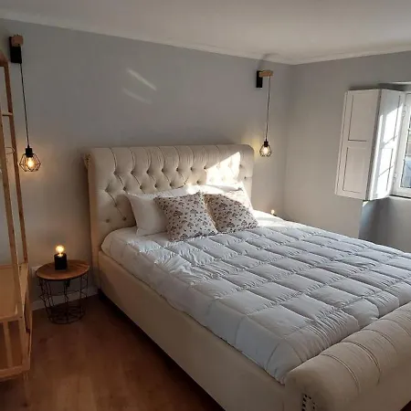 Casa Da Ladeira * Angra do Heroismo